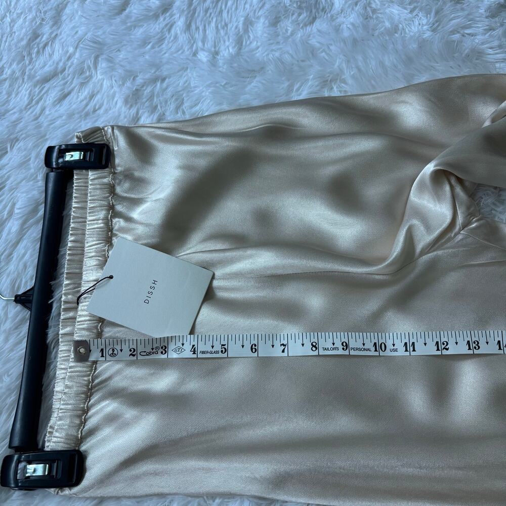 NWT DISSH Women’s Simone Pearl Satin Blazer & Pants Size 4/6 Ivory Suit Set - Picture 16 of 16